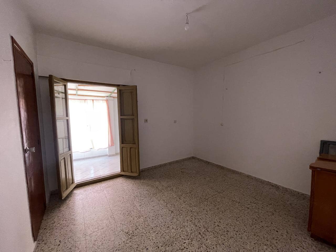 5 chambre Villa/Maison à vendre à Tocon avec garage - 125 000 € (Ref: 9310192)