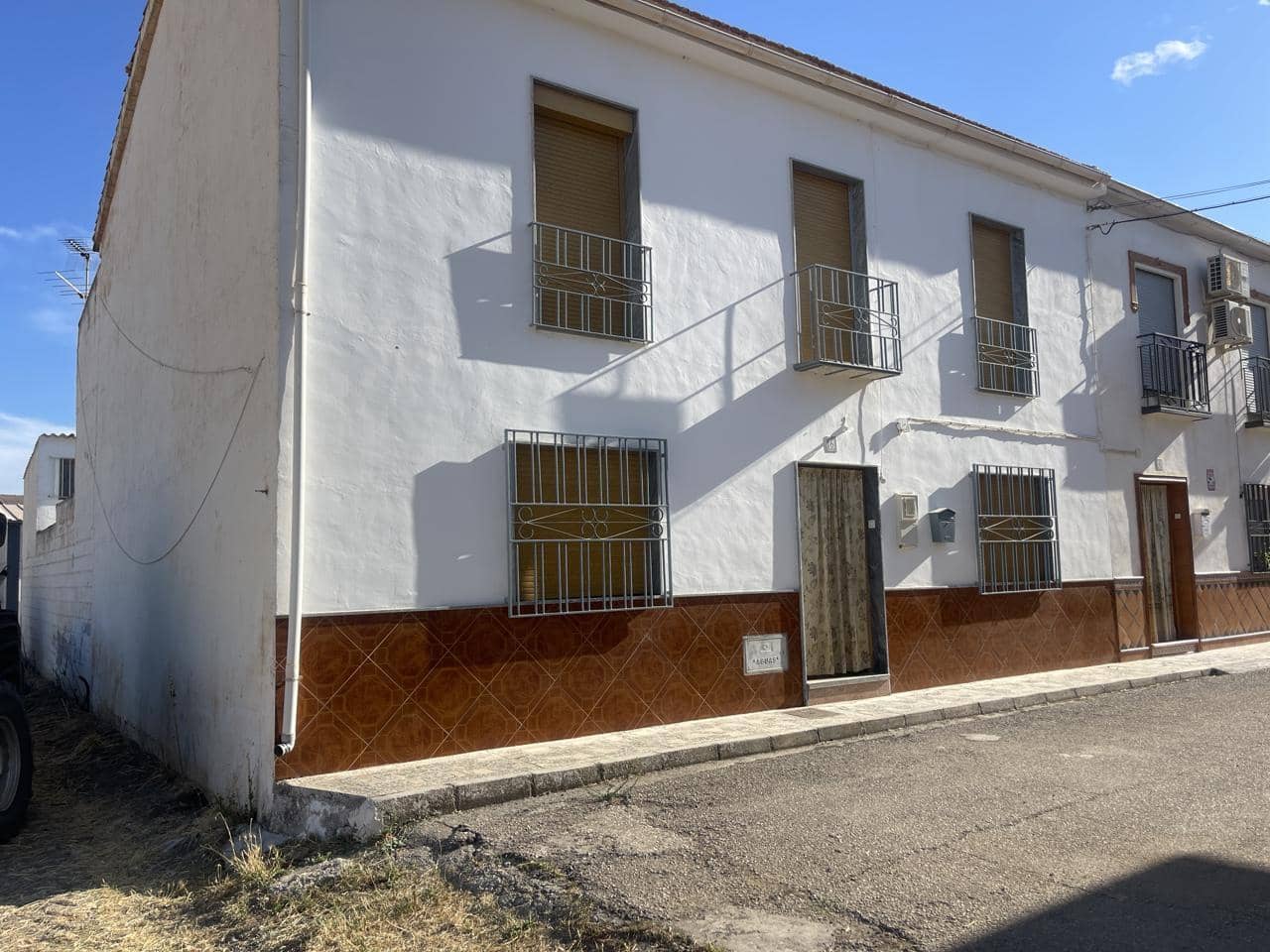 5 chambre Villa/Maison à vendre à Tocon avec garage - 125 000 € (Ref: 9310192)