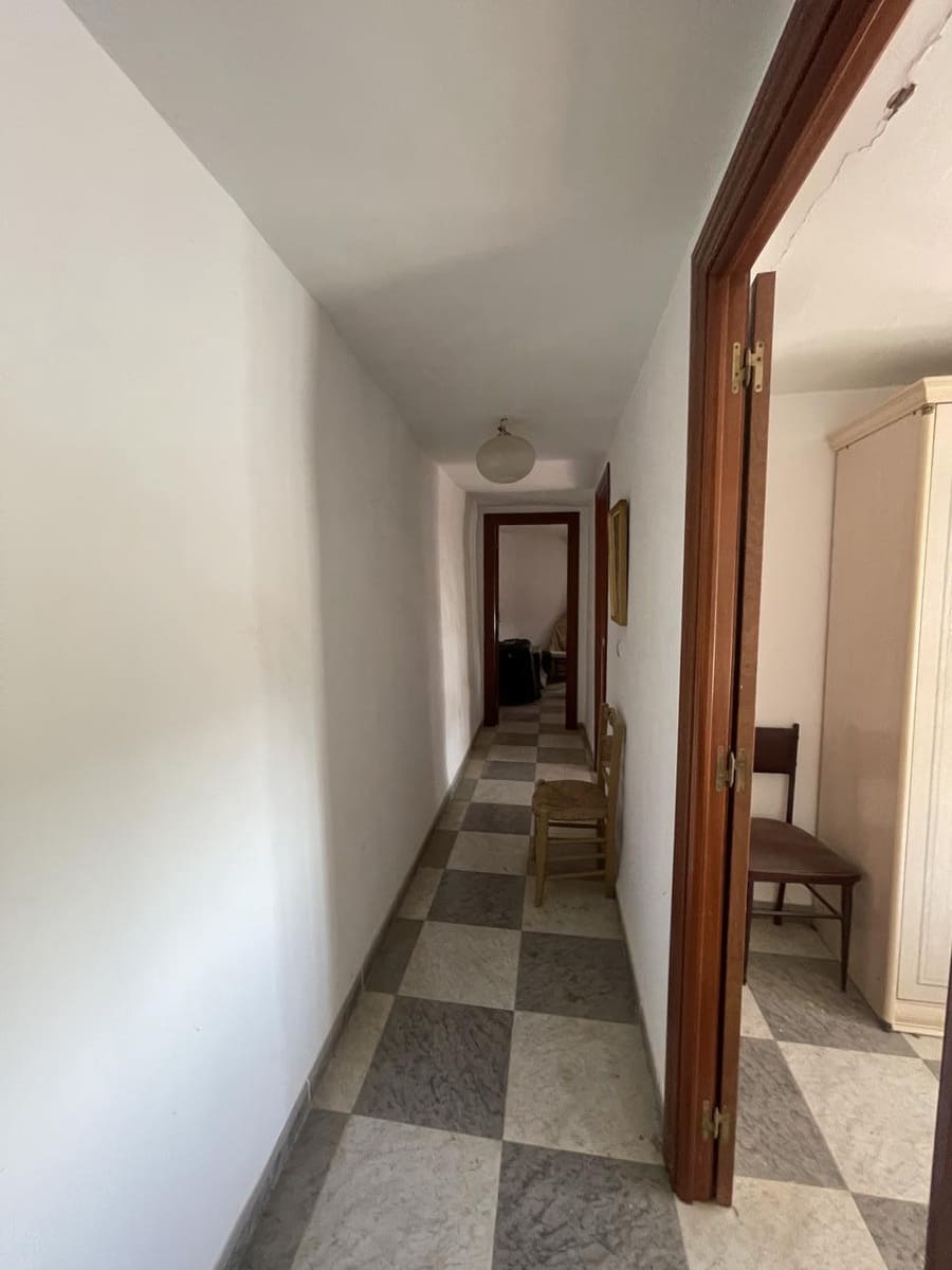 4 soverom Villa til salgs i Bracana med garasje - € 49 000 (Ref: 9310421)