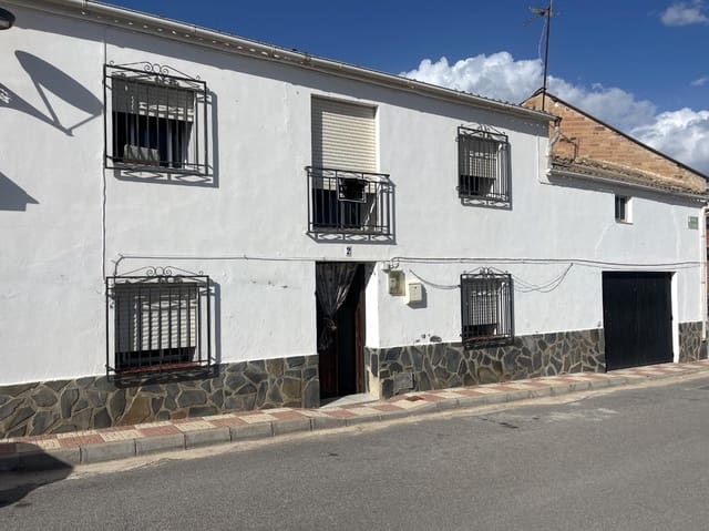 4 soveværelse Villa til salg i Bracana, Illora med garage - € 49.000 (Ref: 9310421)