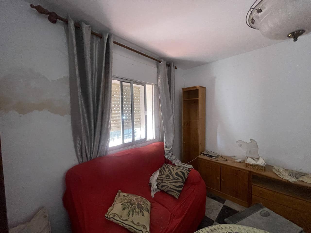 4 soverom Villa til salgs i Bracana med garasje - € 49 000 (Ref: 9310421)