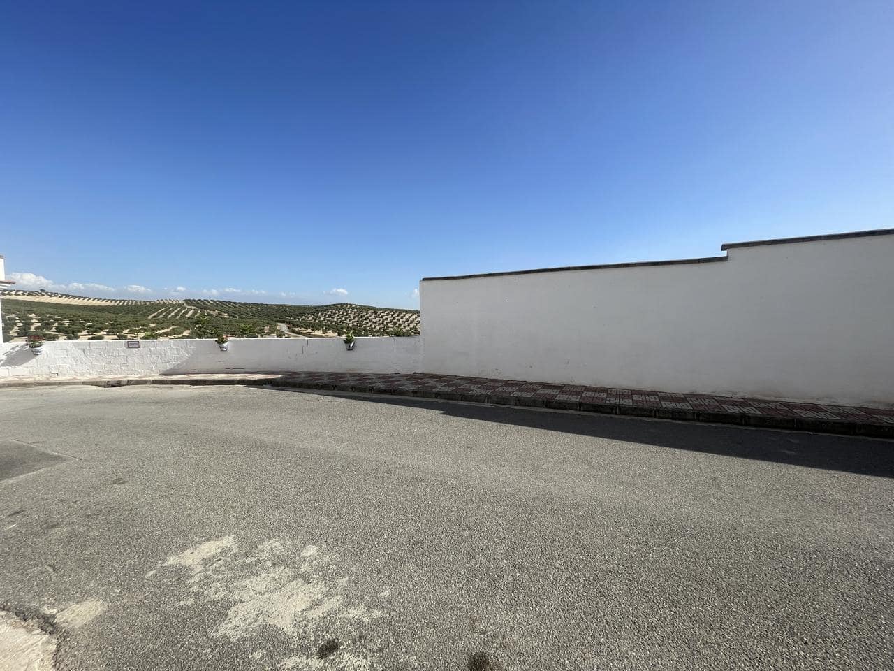 4 soverom Villa til salgs i Bracana med garasje - € 49 000 (Ref: 9310421)