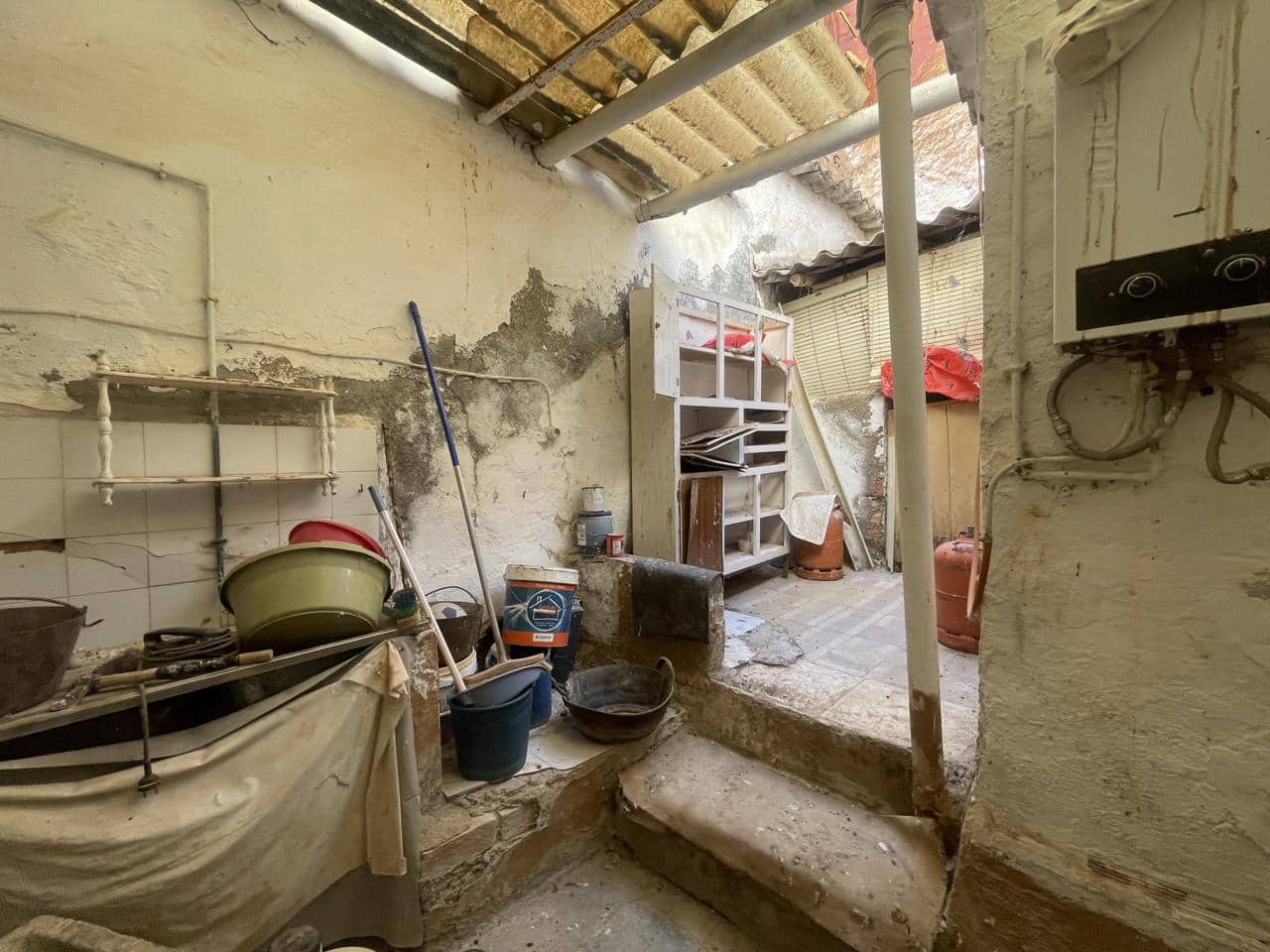 4 soverom Villa til salgs i Bracana med garasje - € 49 000 (Ref: 9310421)