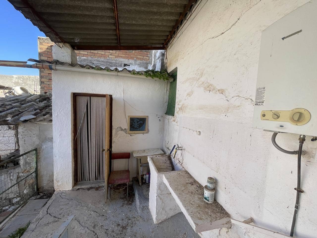 3 bedroom Villa for sale in El Turro - € 69,000 (Ref: 9445555)