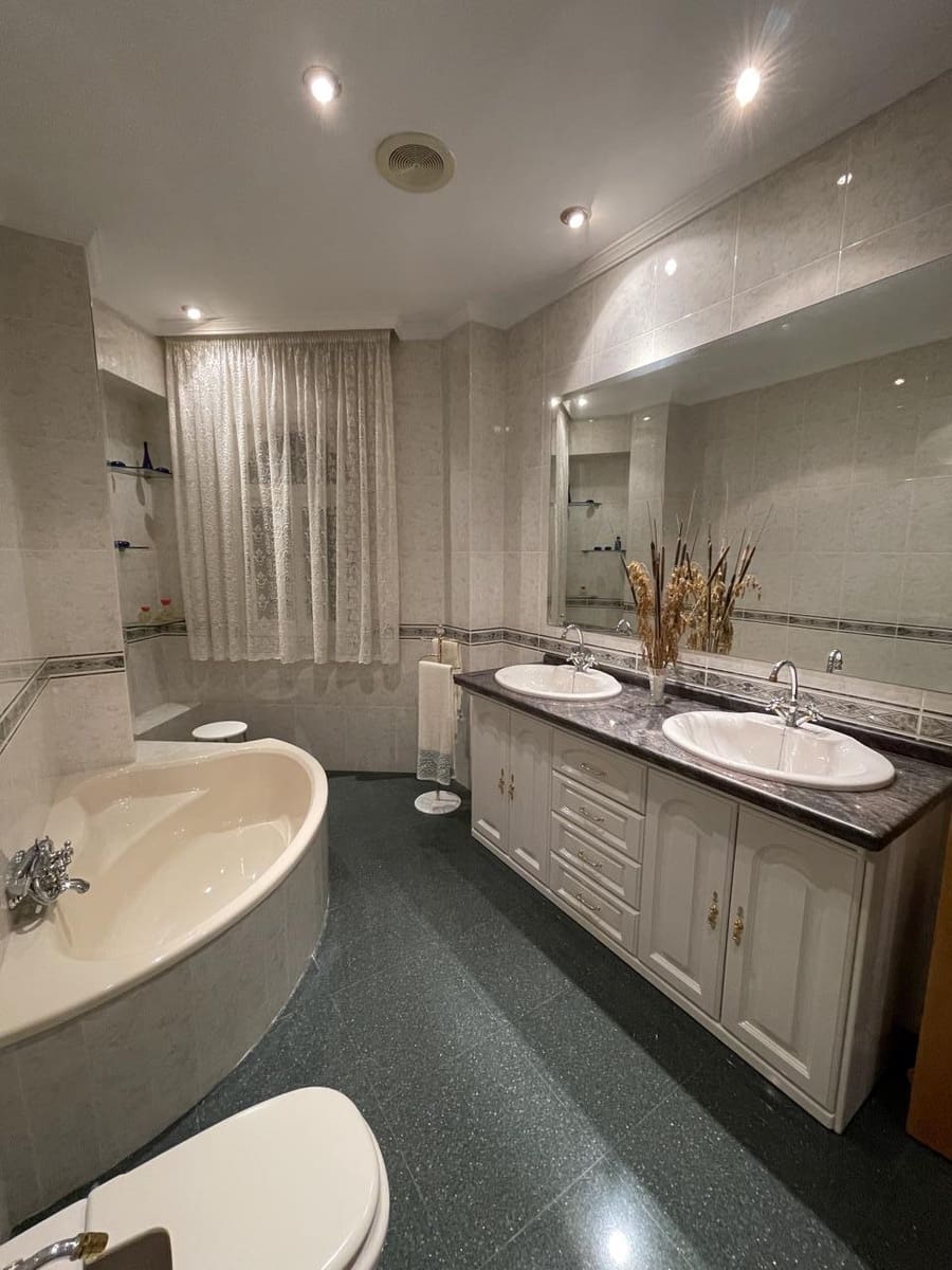 3 camera da letto Villa in vendita in Moraleda de Zafayona con garage - 260.000 € (Rif: 9461028)