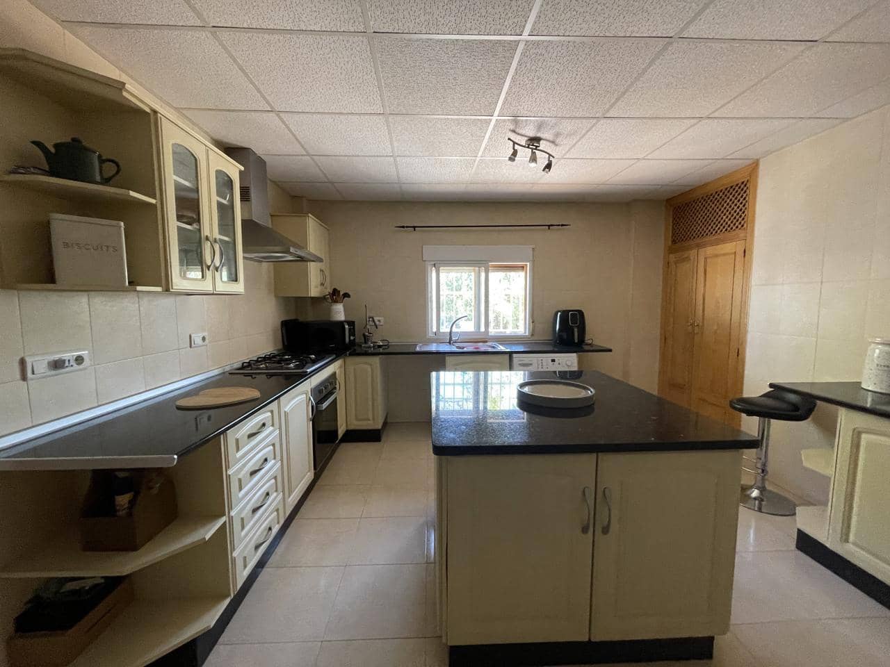 3 sovrum Villa till salu i Moraleda de Zafayona med pool - 225 000 € (Ref: 9646753)