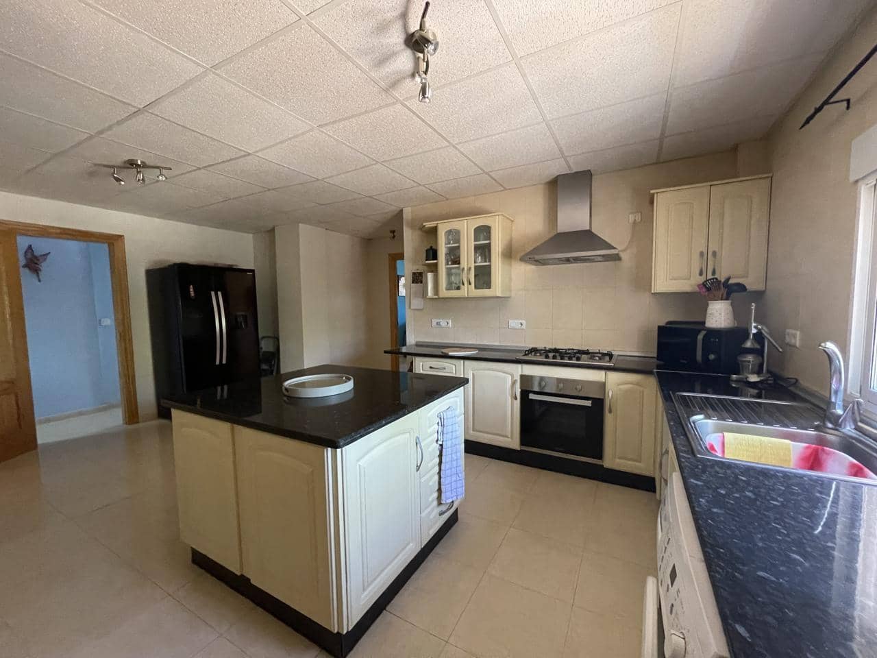 3 sovrum Villa till salu i Moraleda de Zafayona med pool - 225 000 € (Ref: 9646753)