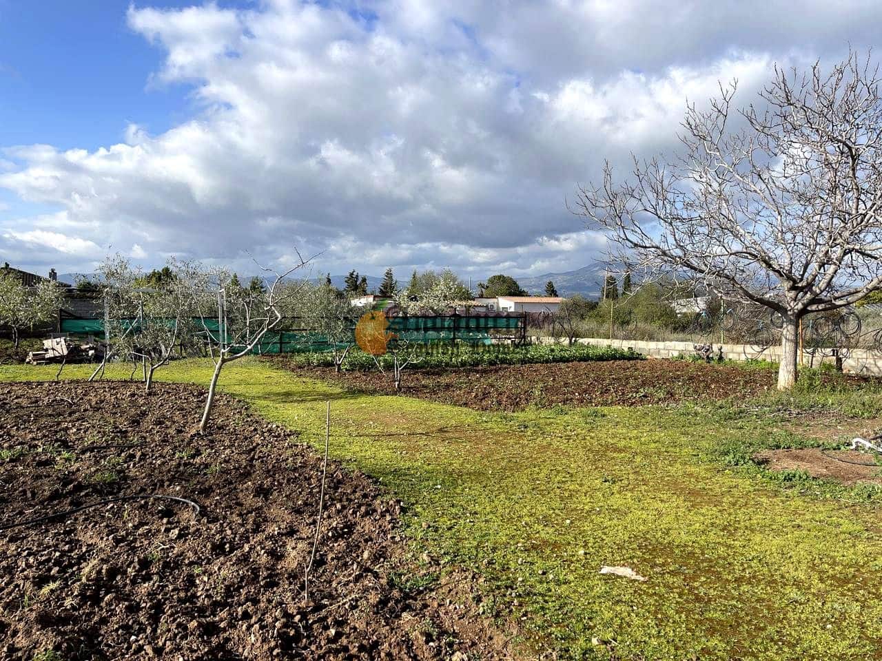 3 soveværelse Villa til salg i Moraleda de Zafayona med swimmingpool - € 145.000 (Ref: 9660774)