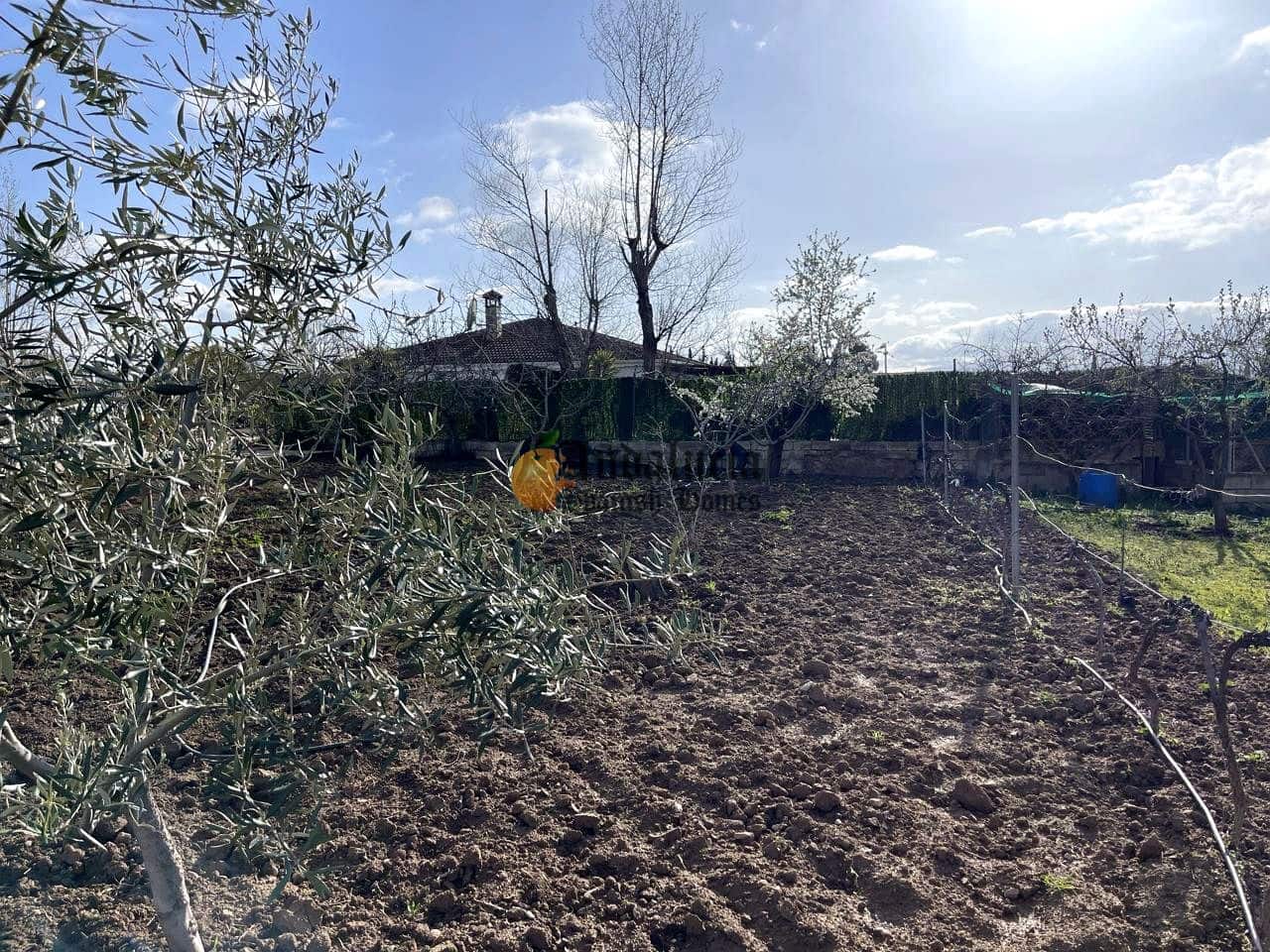 3 soveværelse Villa til salg i Moraleda de Zafayona med swimmingpool - € 145.000 (Ref: 9660774)