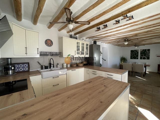 4 quarto Moradia para venda em Moraleda de Zafayona com garagem - 289 000 € (Ref: 9703333)