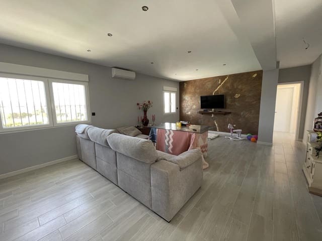 3 quarto Moradia para venda em Moraleda de Zafayona com piscina - 298 900 € (Ref: 9703361)