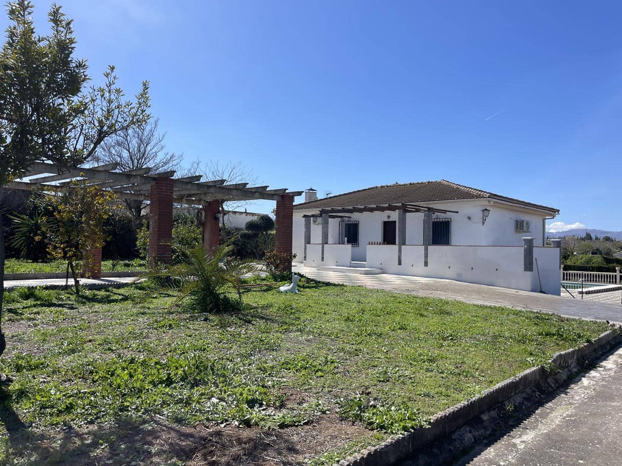 3 quarto Moradia para venda em Moraleda de Zafayona com piscina - 298 900 € (Ref: 9703361)