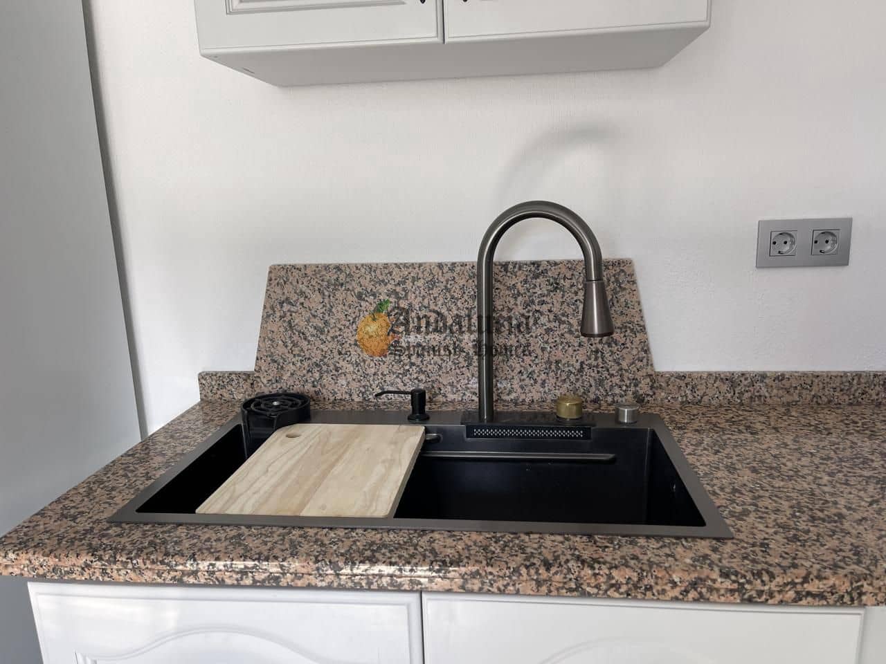 3 quarto Moradia para venda em Moraleda de Zafayona com piscina - 268 000 € (Ref: 9703361)