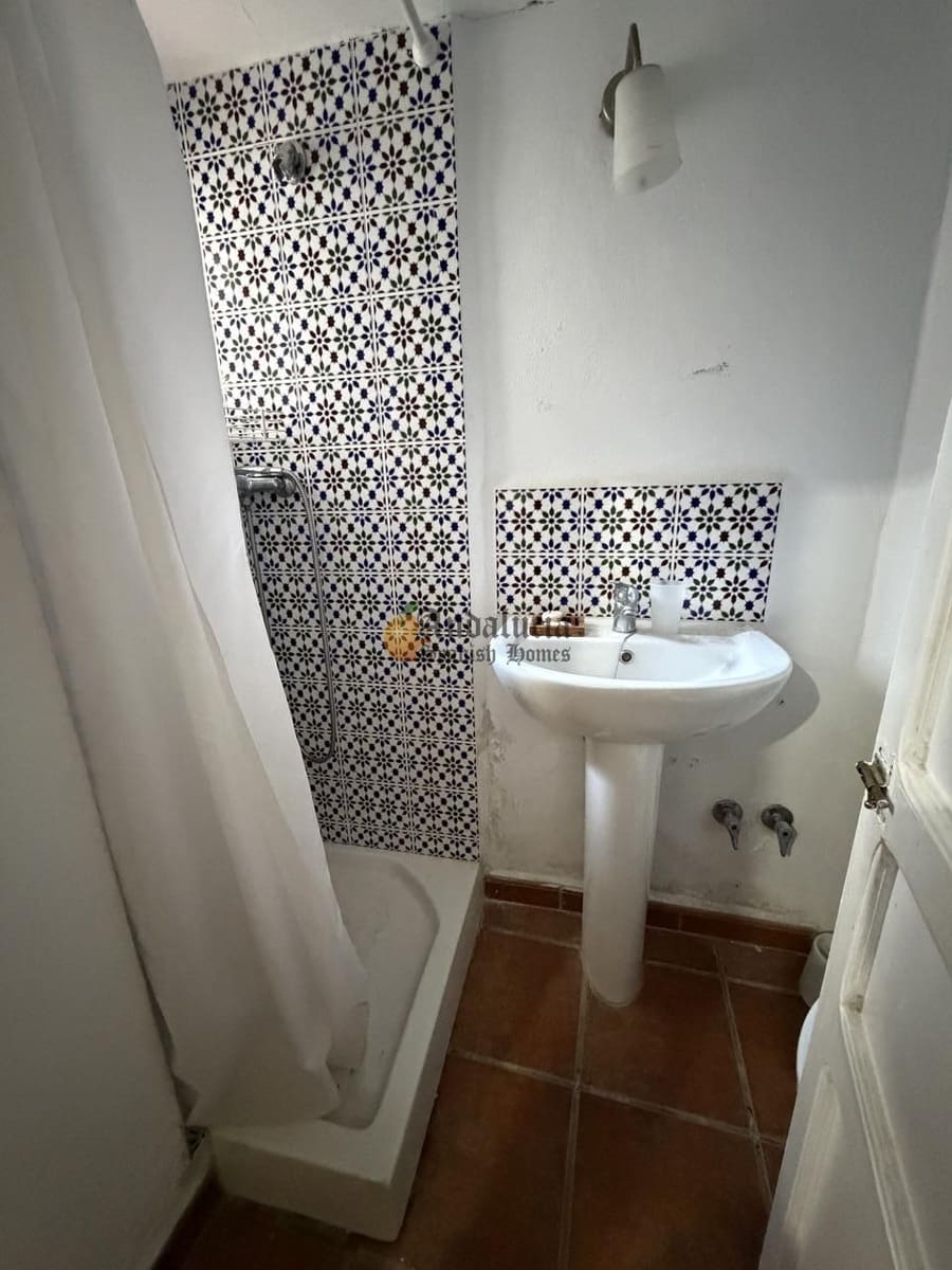 5 chambre Villa/Maison à vendre à Colomera - 71 000 € (Ref: 9744039)