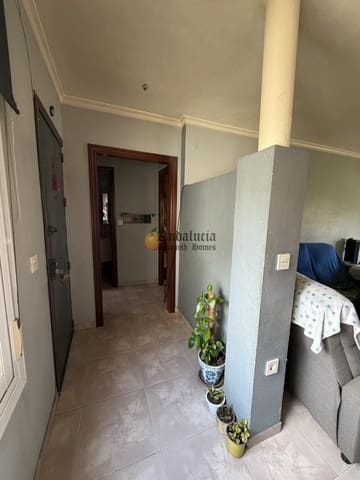 4 soveværelse Villa til salg i Las Gabias med garage - € 180.000 (Ref: 9844459)