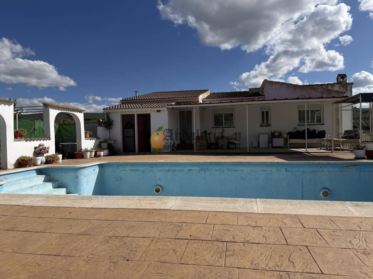 2 soveværelse Villa til salg i Mures med swimmingpool - € 243.000 (Ref: 9844603)