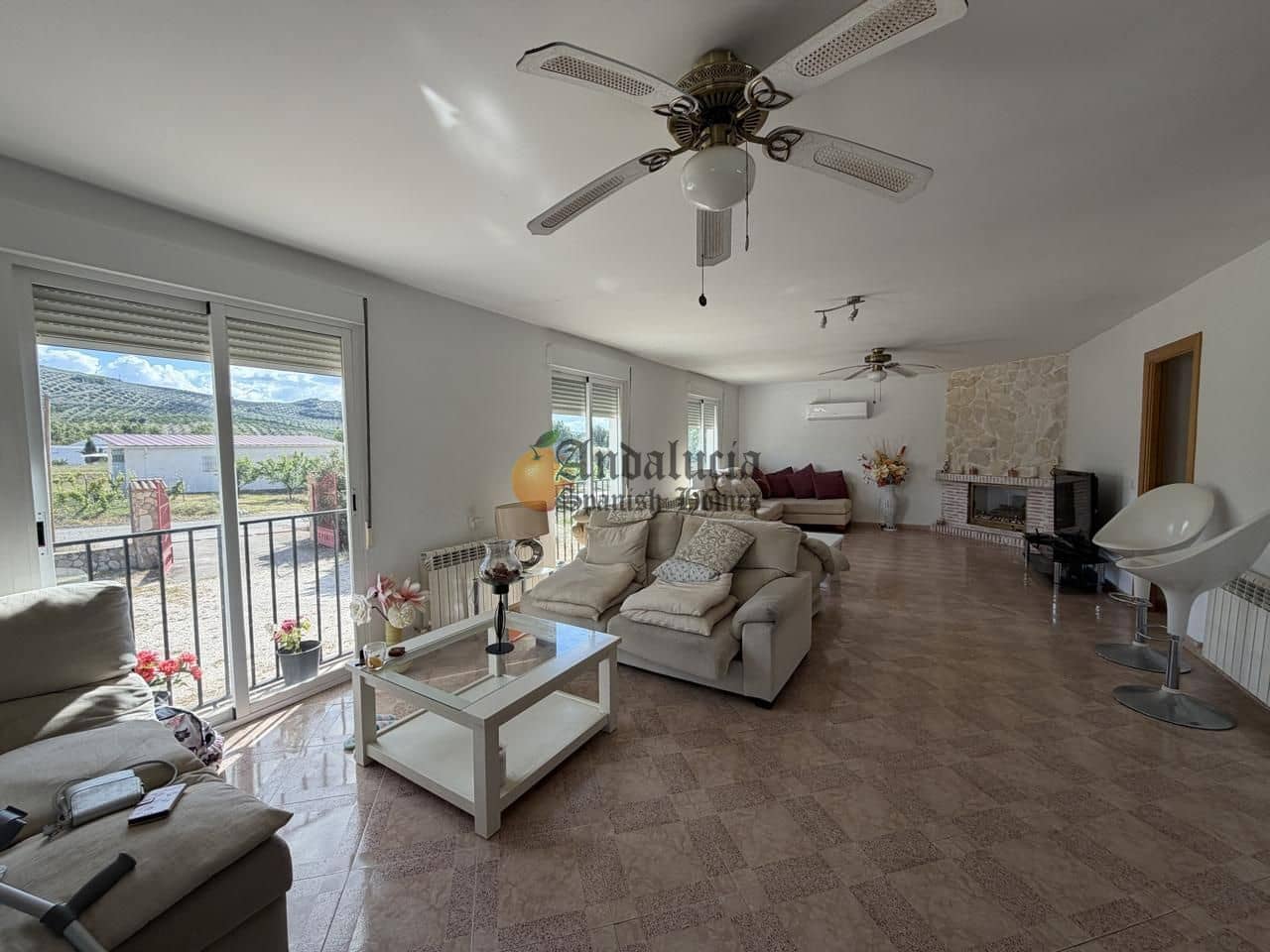 2 soveværelse Villa til salg i Mures med swimmingpool - € 243.000 (Ref: 9844603)