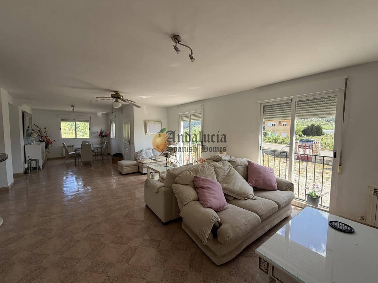 2 soveværelse Villa til salg i Mures med swimmingpool - € 243.000 (Ref: 9844603)