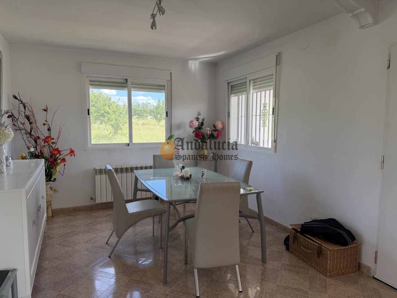 2 soveværelse Villa til salg i Mures med swimmingpool - € 243.000 (Ref: 9844603)
