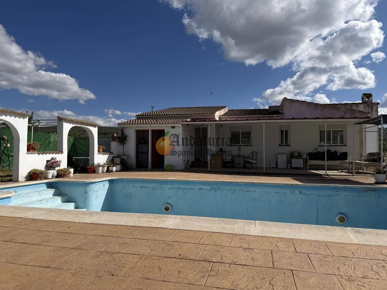 2 soveværelse Villa til salg i Mures med swimmingpool - € 243.000 (Ref: 9844603)