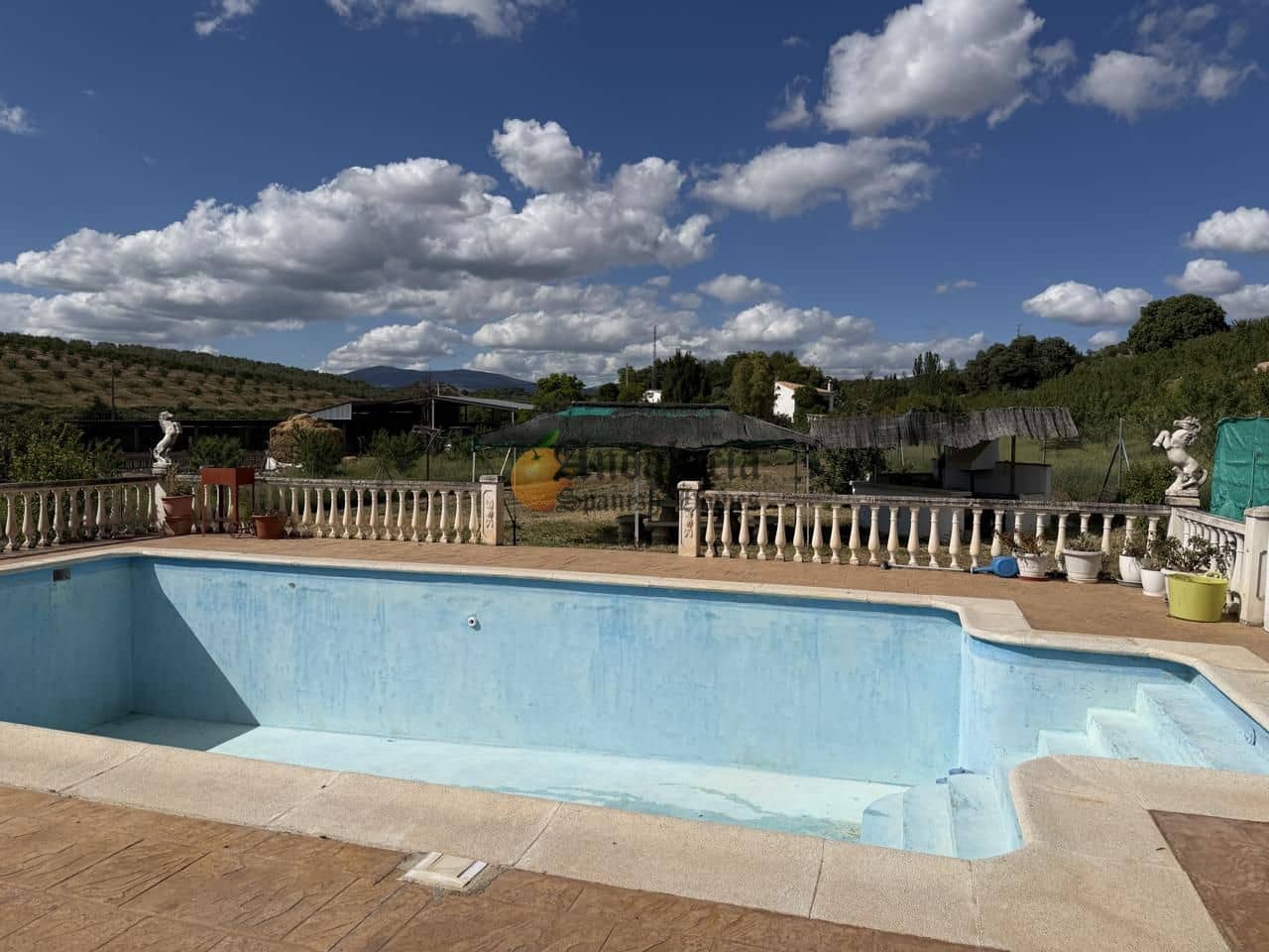 2 soveværelse Villa til salg i Mures med swimmingpool - € 243.000 (Ref: 9844603)