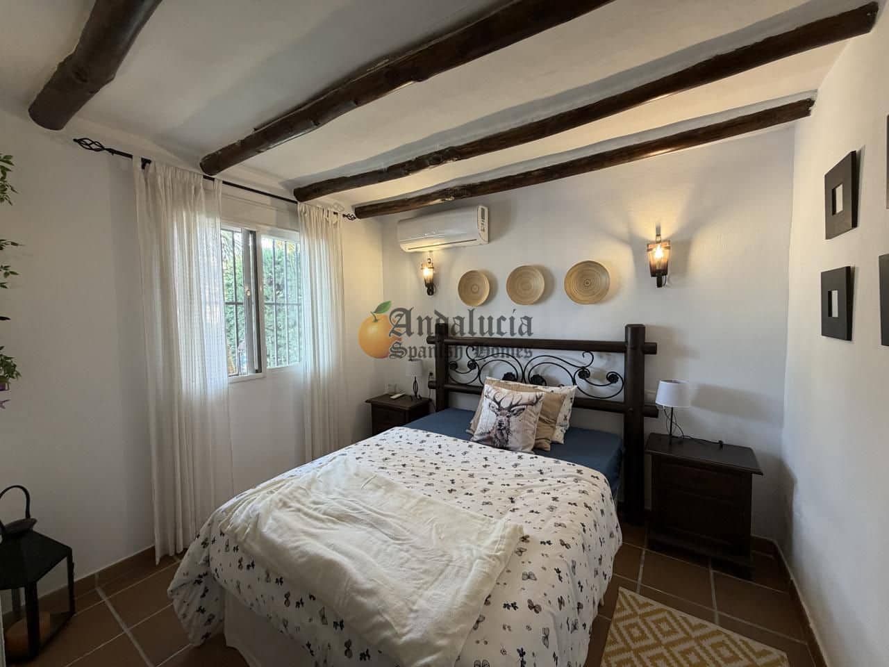4 bedroom Villa for sale in Moraleda de Zafayona with pool - € 280,000 (Ref: 9844604)