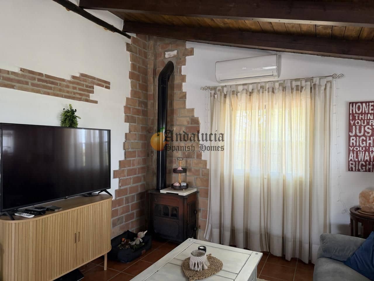 4 bedroom Villa for sale in Moraleda de Zafayona with pool - € 280,000 (Ref: 9844604)