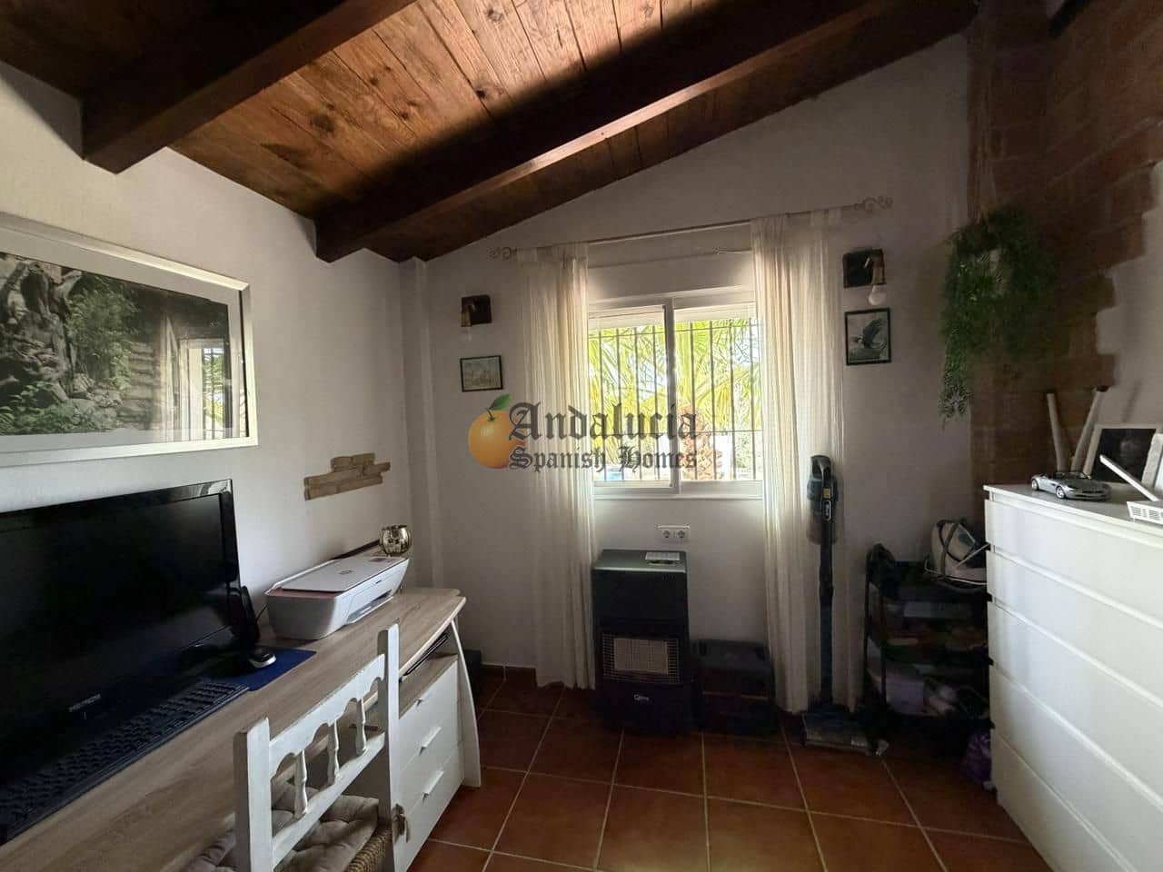 4 bedroom Villa for sale in Moraleda de Zafayona with pool - € 280,000 (Ref: 9844604)