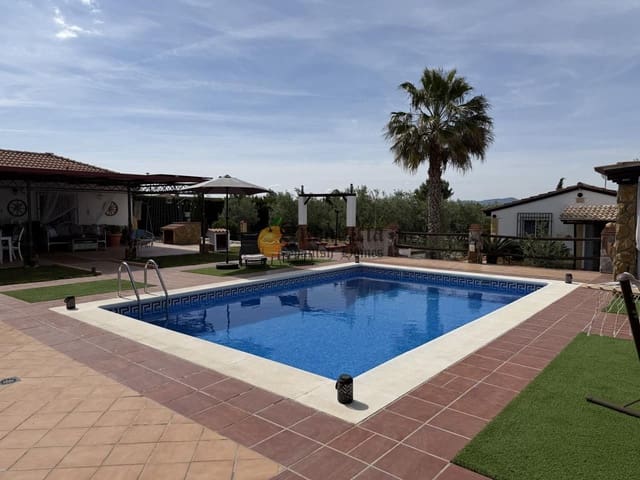 4 soveværelse Villa til salg i Moraleda de Zafayona med swimmingpool - € 280.000 (Ref: 9844604)