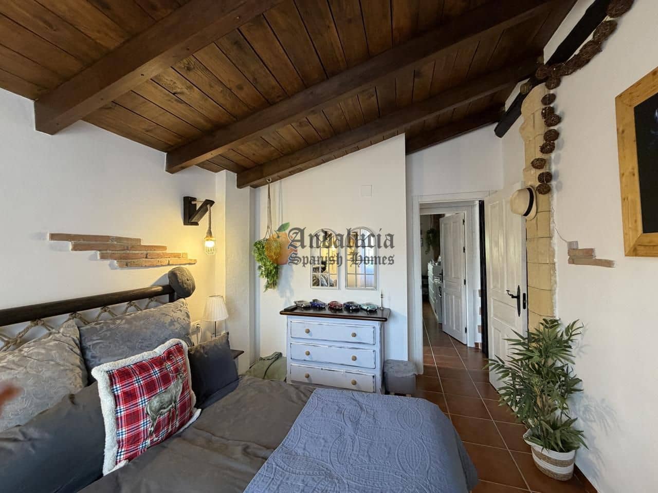 4 bedroom Villa for sale in Moraleda de Zafayona with pool - € 280,000 (Ref: 9844604)