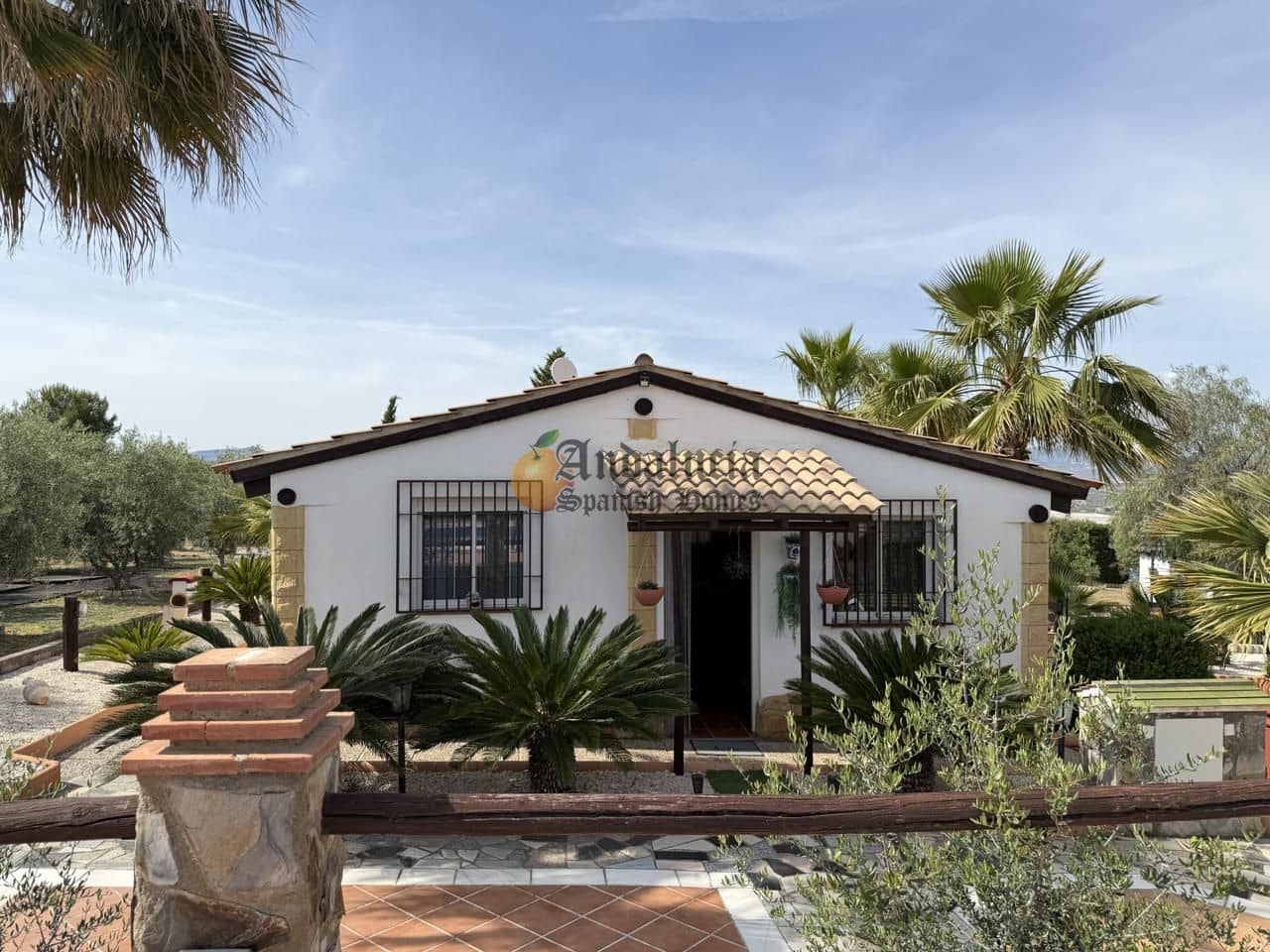 4 bedroom Villa for sale in Moraleda de Zafayona with pool - € 280,000 (Ref: 9844604)