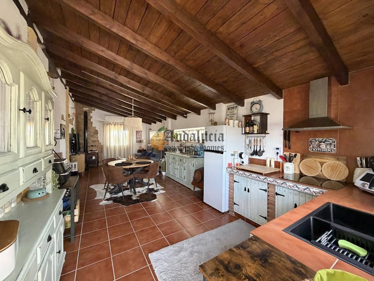 4 bedroom Villa for sale in Moraleda de Zafayona with pool - € 280,000 (Ref: 9844604)