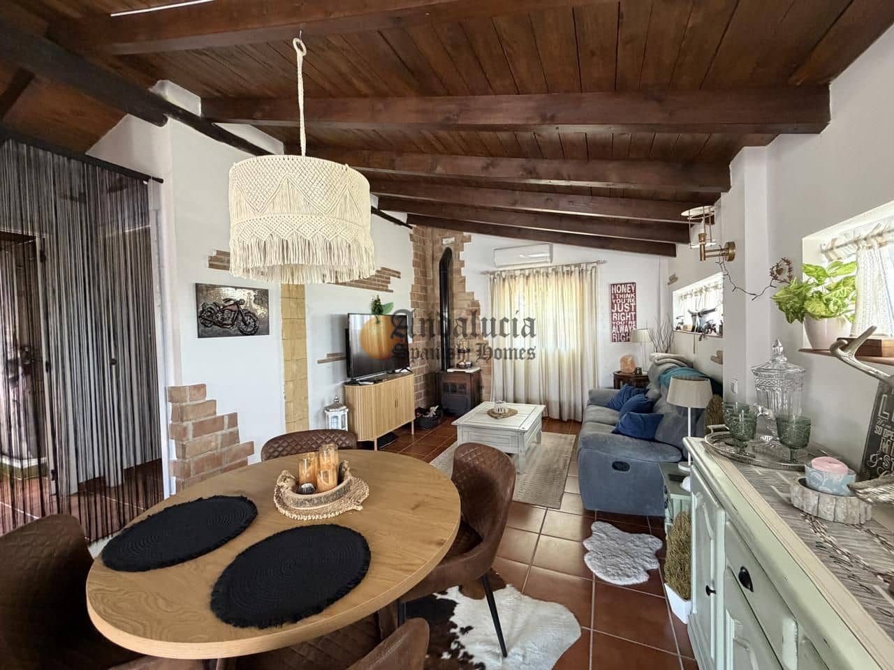 4 bedroom Villa for sale in Moraleda de Zafayona with pool - € 280,000 (Ref: 9844604)