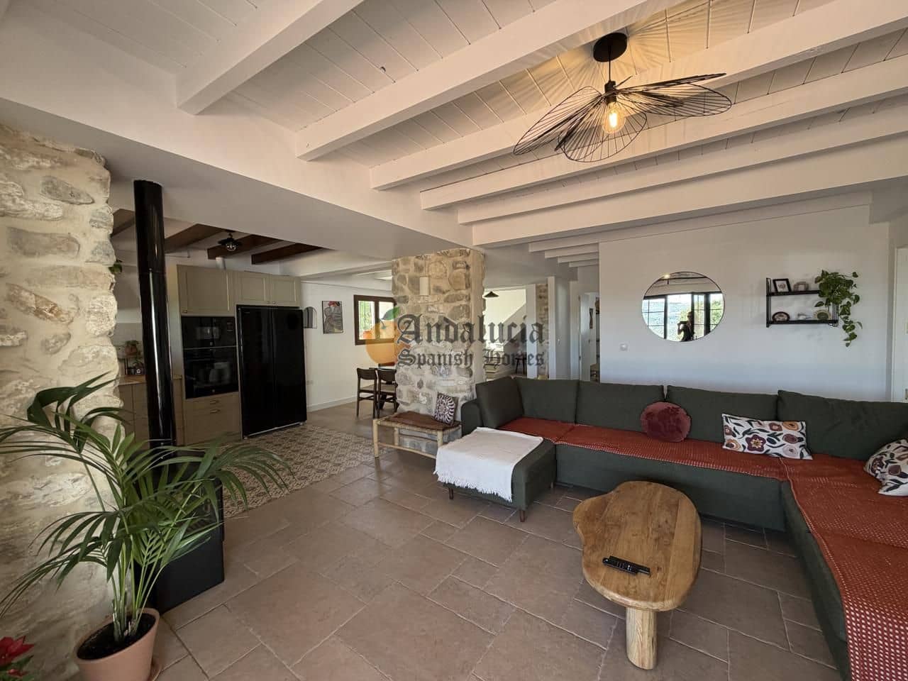 5 bedroom Villa for sale in Montefrio with pool - € 520,000 (Ref: 9869801)