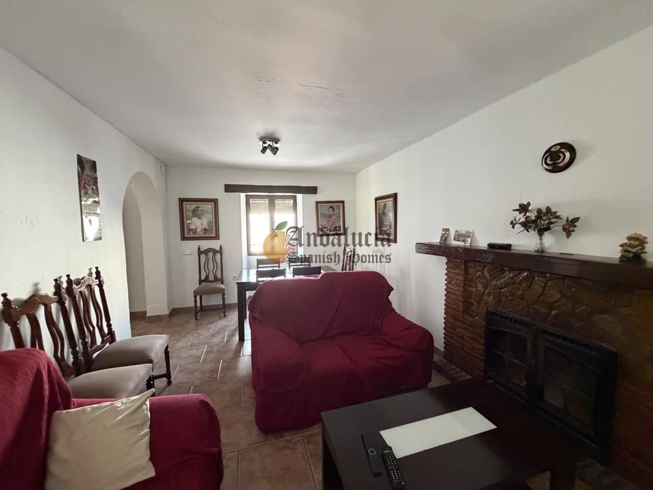 4 bedroom Villa for sale in Montefrio with garage - € 210,000 (Ref: 9916361)