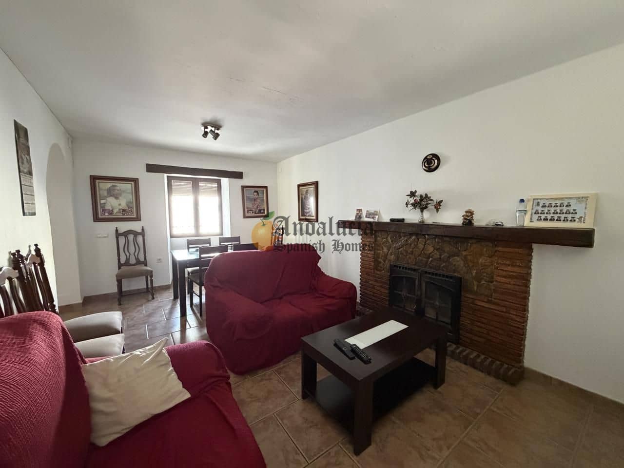 4 bedroom Villa for sale in Montefrio with garage - € 210,000 (Ref: 9916361)