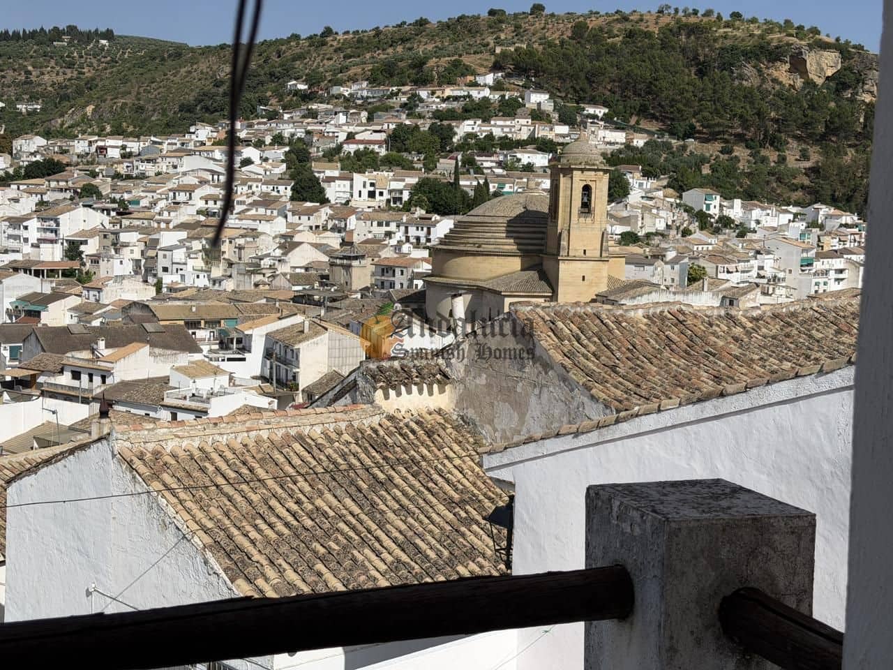 4 bedroom Villa for sale in Montefrio with garage - € 210,000 (Ref: 9916361)