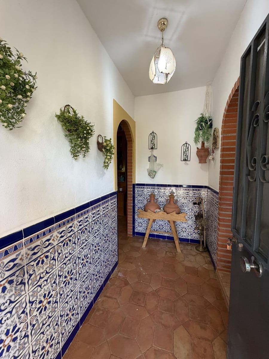 4 chambre Villa/Maison à vendre à Moraleda de Zafayona avec garage - 200 000 € (Ref: 9919062)