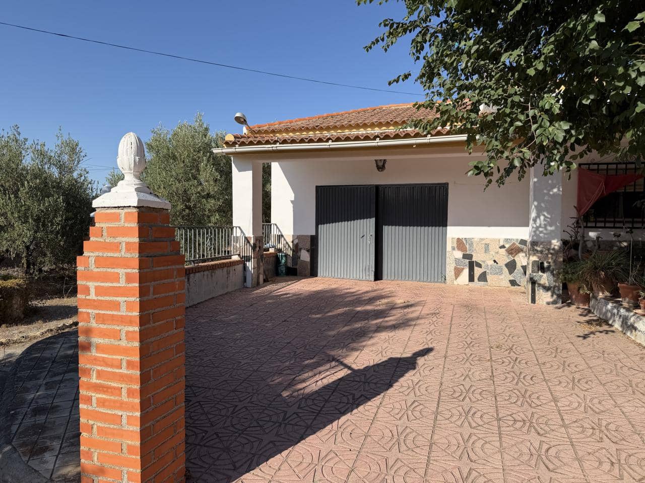 4 chambre Villa/Maison à vendre à Moraleda de Zafayona avec garage - 200 000 € (Ref: 9919062)