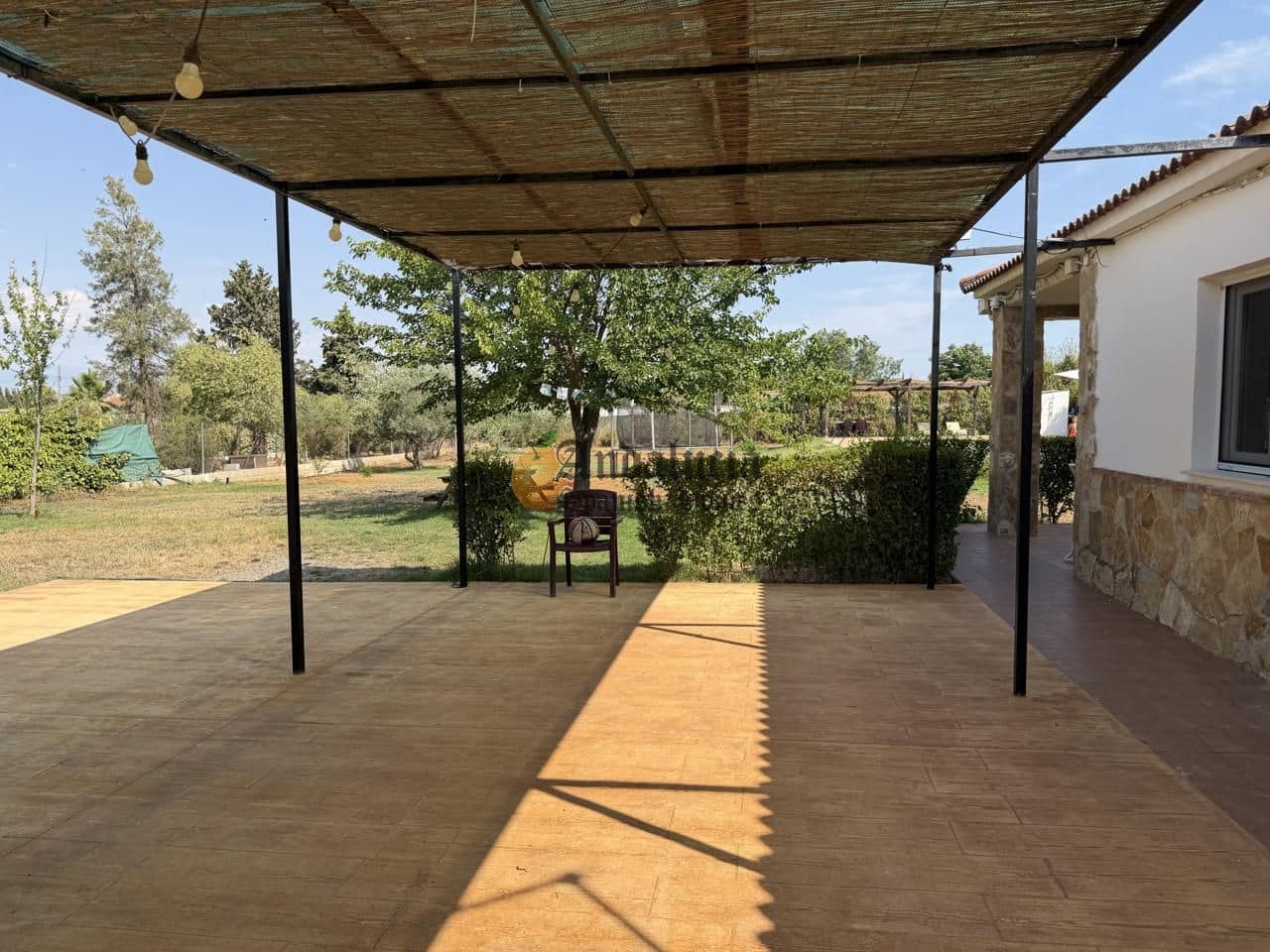3 Zimmer Villa zu verkaufen in Moraleda de Zafayona mit Pool Garage - 238.000 € (Ref: 9946817)