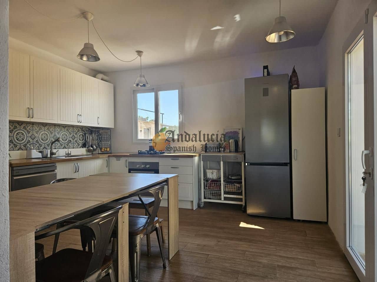3 Zimmer Villa zu verkaufen in Moraleda de Zafayona mit Pool Garage - 238.000 € (Ref: 9946817)
