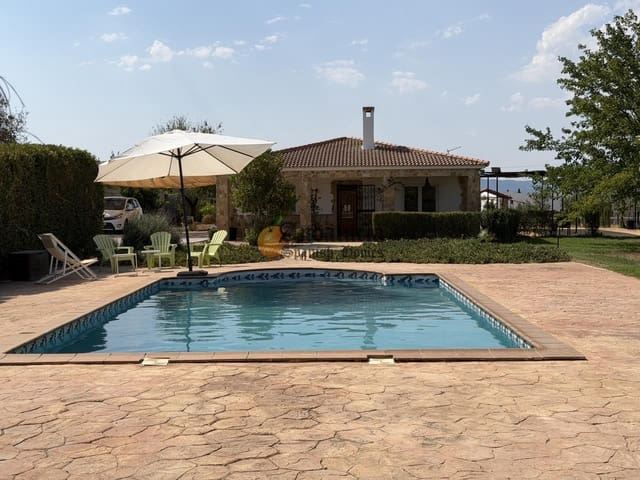 3 soveværelse Villa til salg i Moraleda de Zafayona med swimmingpool garage - € 238.000 (Ref: 9946817)
