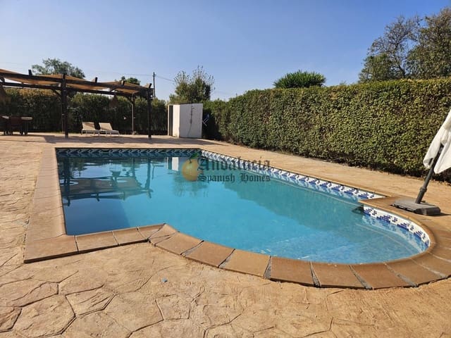 3 soveværelse Villa til salg i Moraleda de Zafayona med swimmingpool garage - € 238.000 (Ref: 9946817)