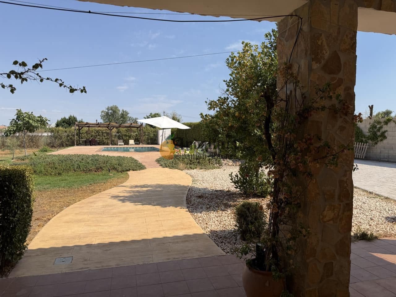 3 Zimmer Villa zu verkaufen in Moraleda de Zafayona mit Pool Garage - 238.000 € (Ref: 9946817)
