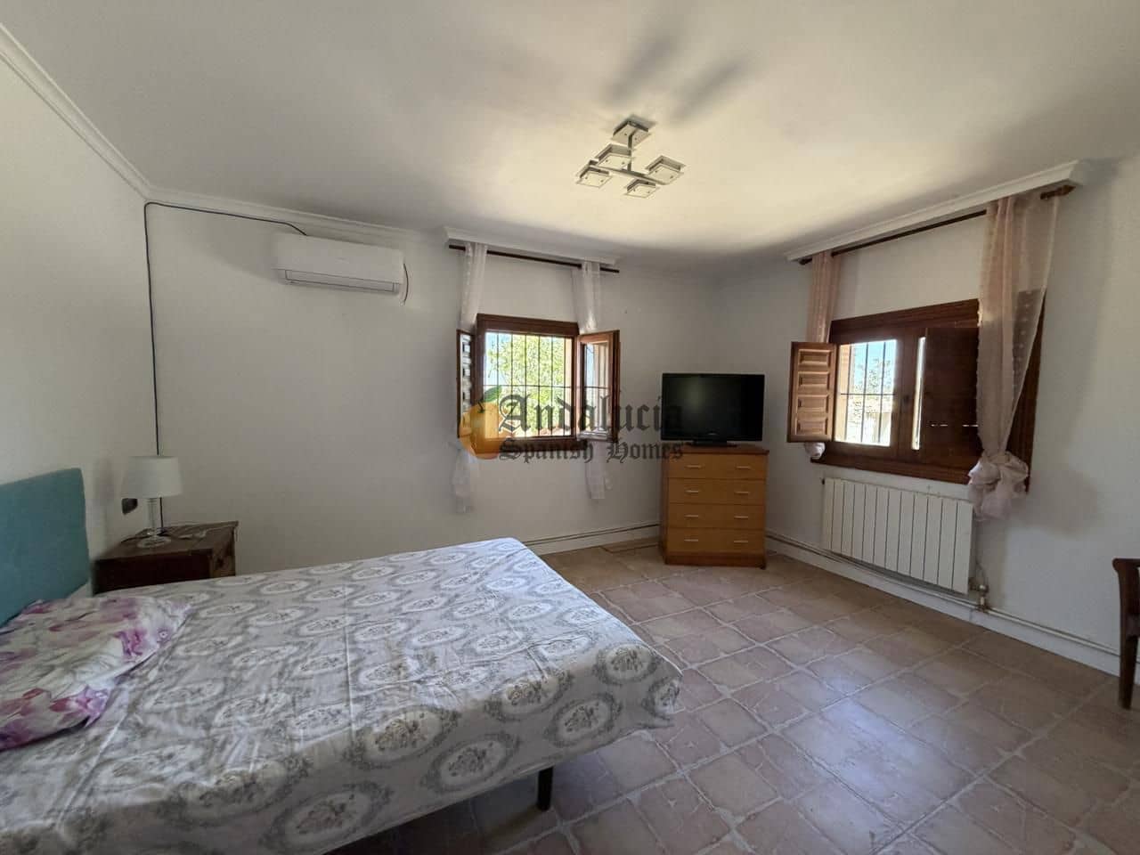 4 sovrum Villa till salu i Moraleda de Zafayona med pool garage - 278 000 € (Ref: 9994693)