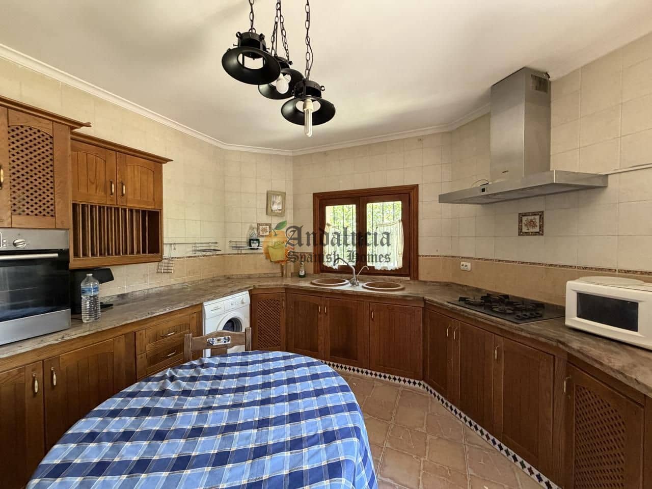 4 sovrum Villa till salu i Moraleda de Zafayona med pool garage - 278 000 € (Ref: 9994693)
