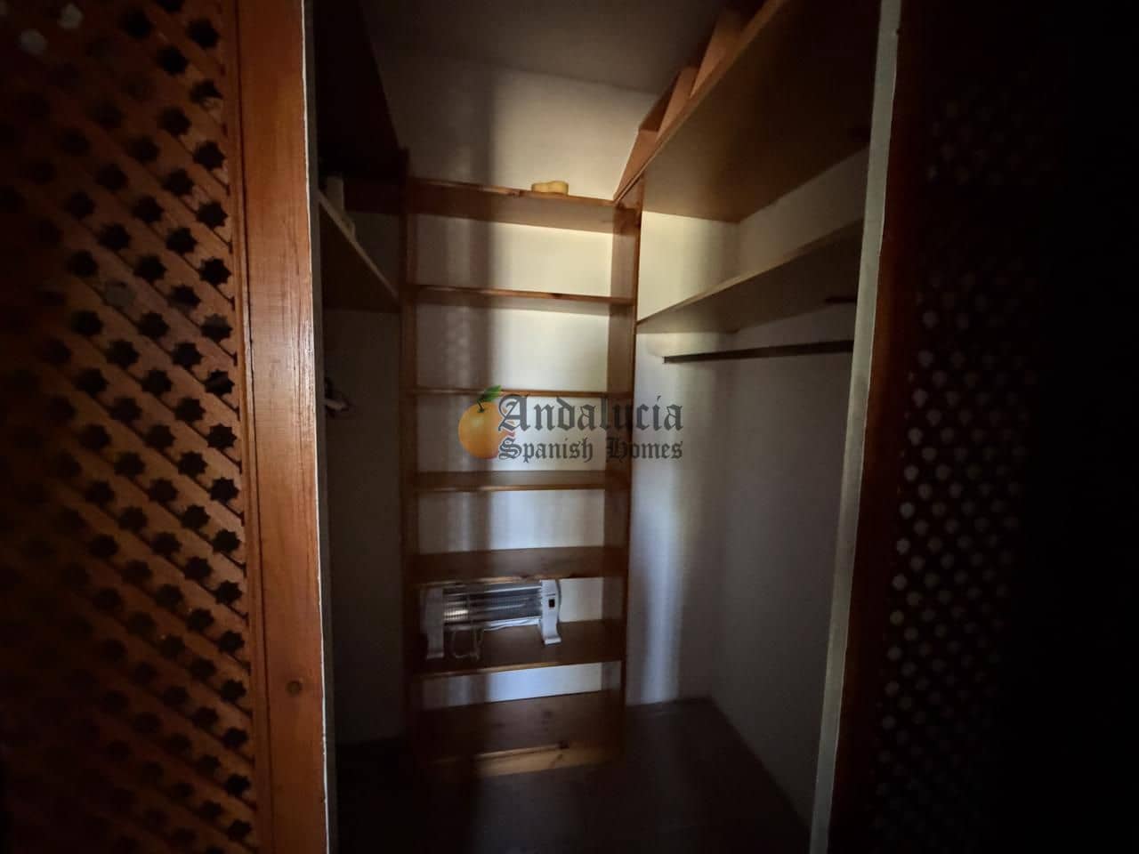 4 sovrum Villa till salu i Moraleda de Zafayona med pool garage - 278 000 € (Ref: 9994693)