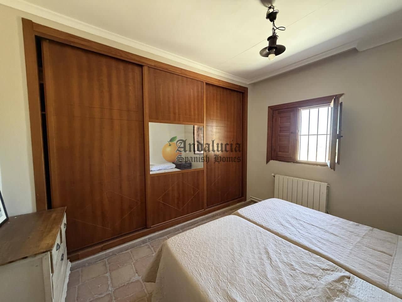 4 sovrum Villa till salu i Moraleda de Zafayona med pool garage - 278 000 € (Ref: 9994693)