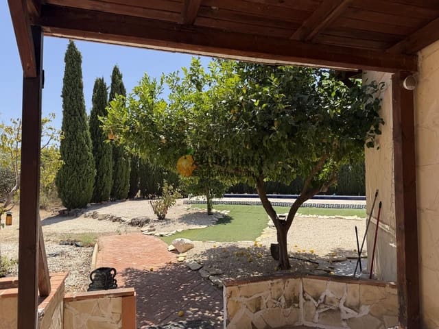 4 sovrum Villa till salu i Moraleda de Zafayona med pool garage - 278 000 € (Ref: 9994693)