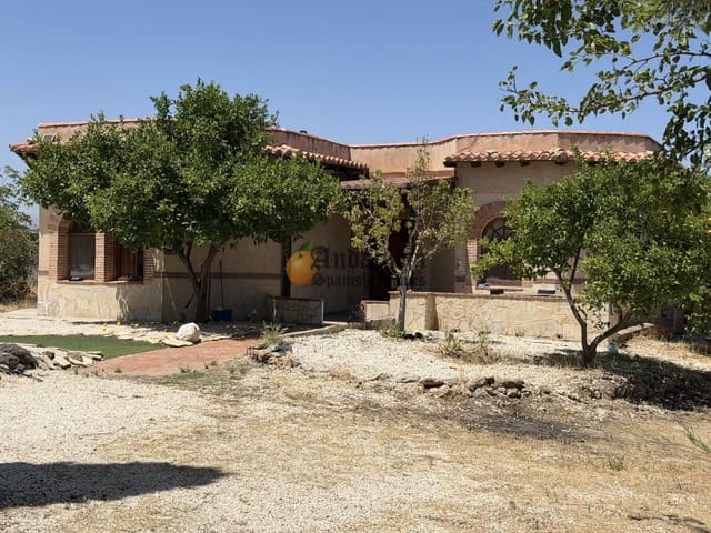 4 sovrum Villa till salu i Moraleda de Zafayona med pool garage - 278 000 € (Ref: 9994693)